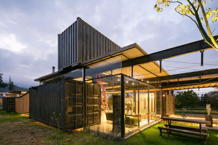 RDP House. Shipping Container Home, Pichincha – Ecuador RDP House. Shipping Container Home, Pichincha – Ecuador