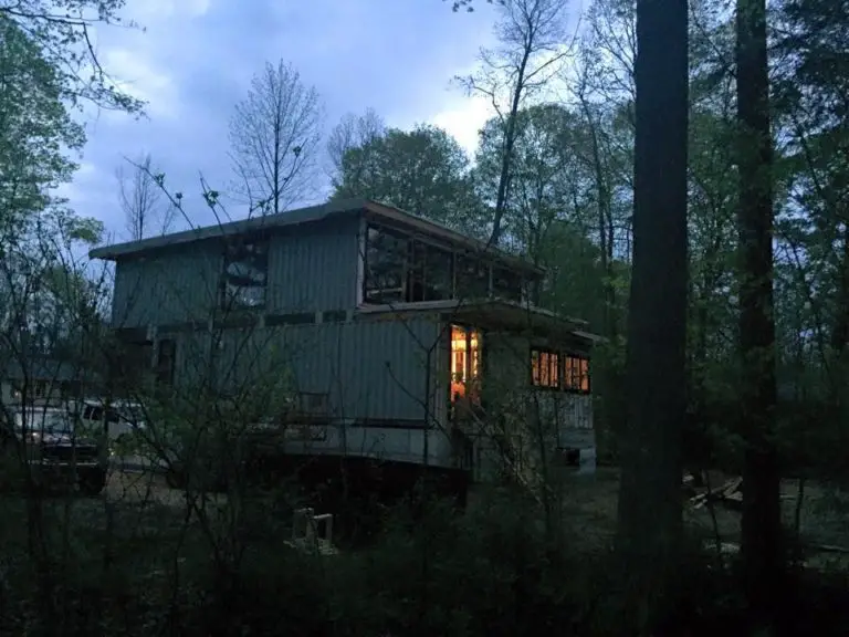 Shipping Container Homes in Ontarino Canada Living in a Container