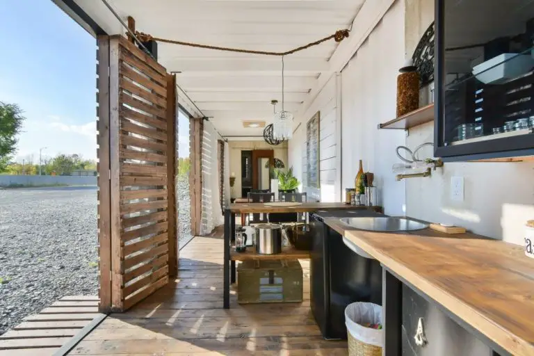 Shipping Container Converted into an Ecological Loft