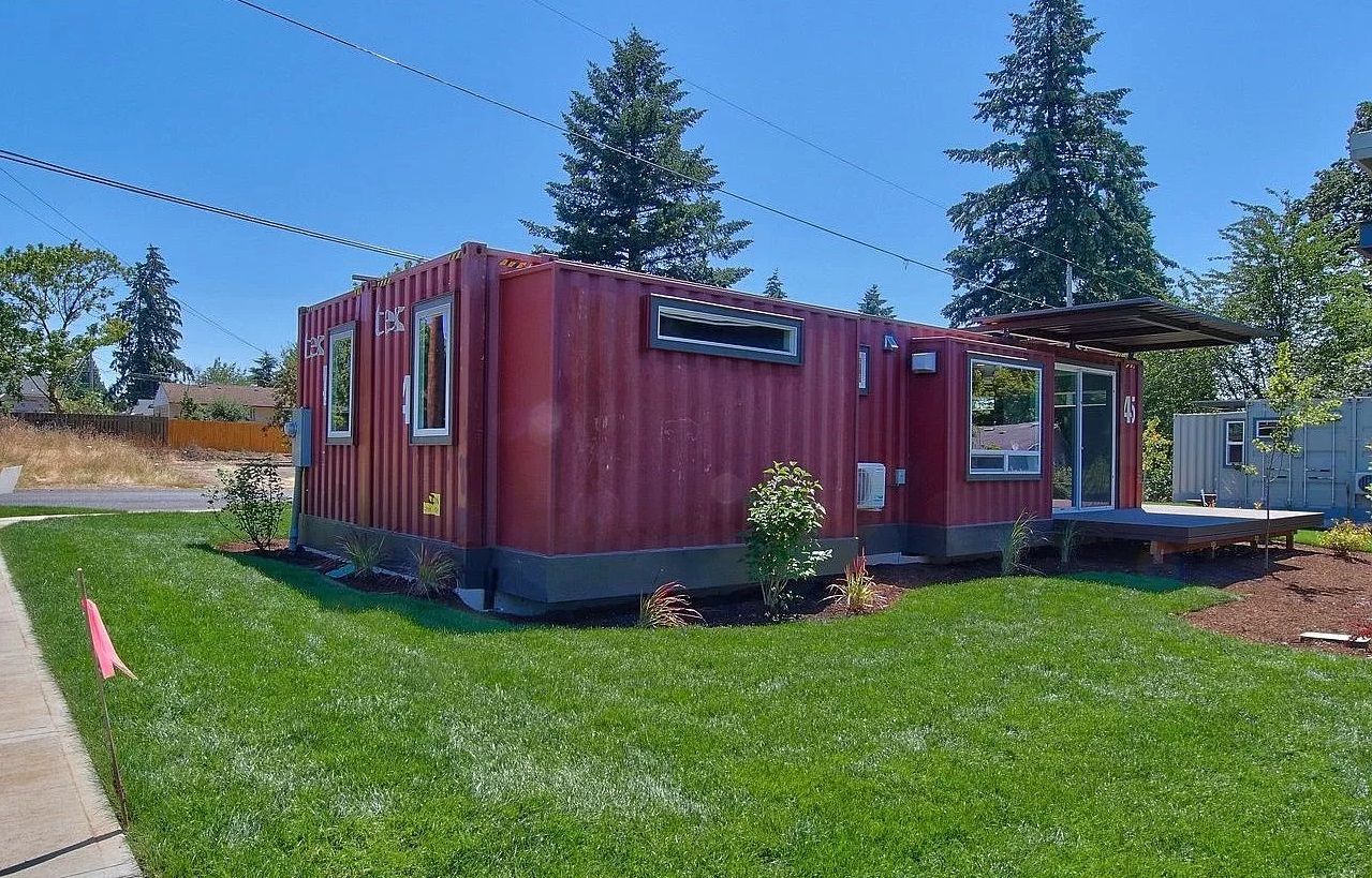Conversion of 2 Shipping Containers into a Striking Home Conversion of 2 Shipping Containers into a Striking Home