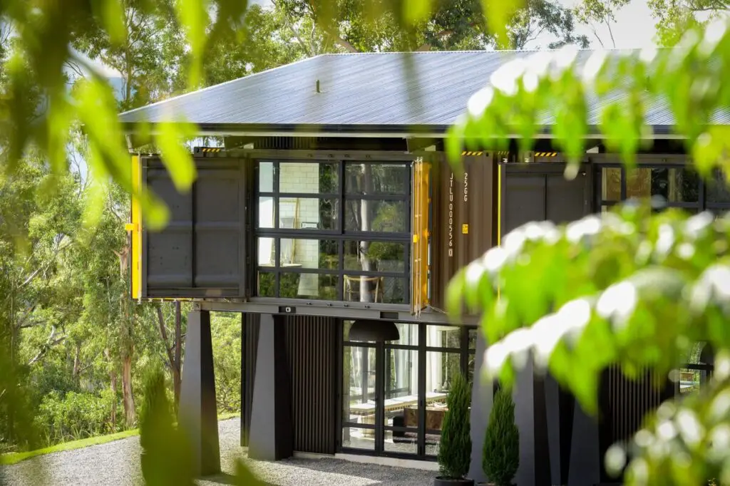 2.15M OffGrid Luxury Container House in Kangaroo Valley