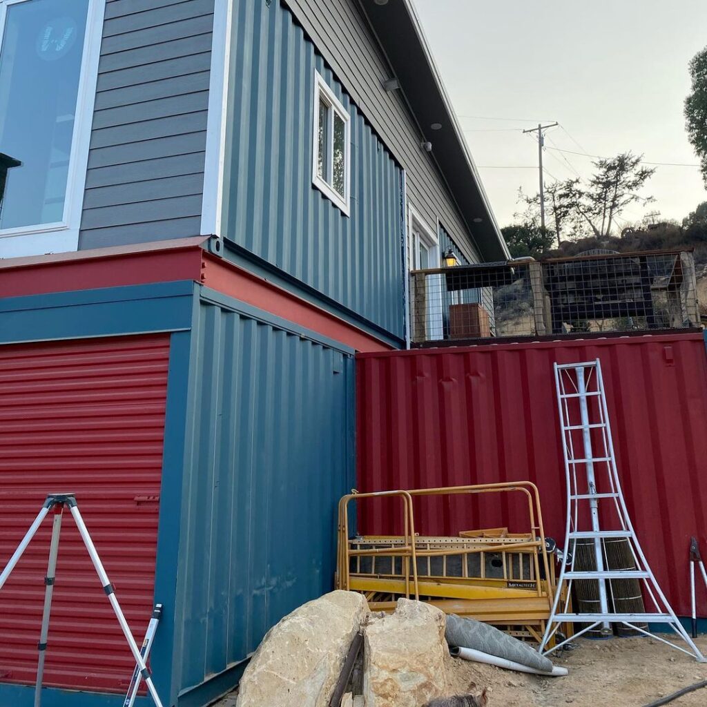 4 Shipping Containers Converted into Unique Home in California