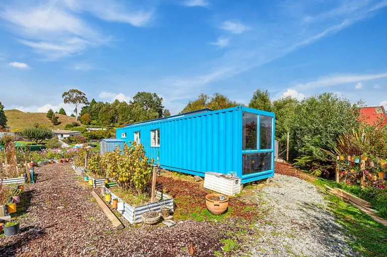 220,000 Blue Container Home in New Zealand