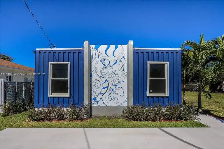 350.000 Container House in Miami