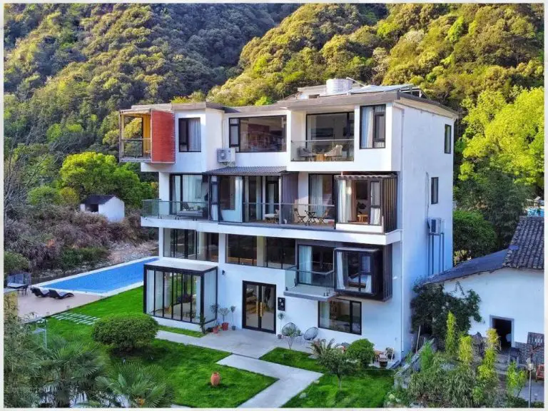 These 16 Largest Container Houses Are Incredible!