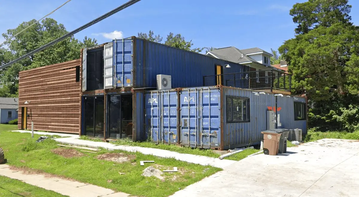 Shipping Container Homes & Buildings: Black Box - 4 x 20 ft